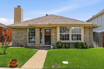 1809 Water Oak Drive, Lewisville, TX 75067 - Photo 2
