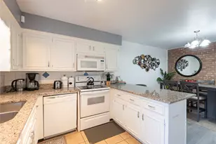6910 Winding Creek Ct, Dallas, TX 75252 - Photo 14