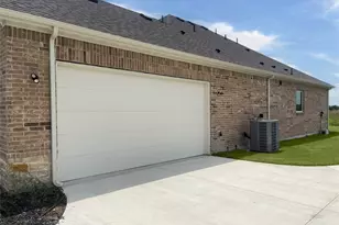 221 Olson Rd, Waxahachie, TX 75167 - Photo 14