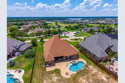 12416 Indian Creek Drive, Fort Worth, TX 76179 - Photo 6