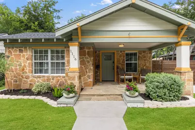 1116 S Montreal Avenue, Dallas, TX 75208 - Photo 1