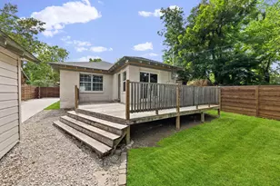 1116 S Montreal Ave, Dallas, TX 75208 - Photo 26