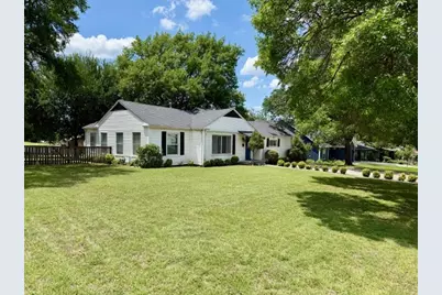 2816 Westridge Avenue, Fort Worth, TX 76116 - Photo 2