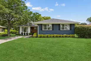 806 Nottingham Dr, Richardson, TX 75080 - Photo 2