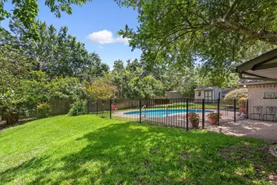 12000 Sandalwood Drive, Woodway, TX 76712 - Photo 30
