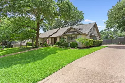12000 Sandalwood Drive, Woodway, TX 76712 - Photo 4