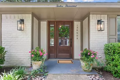 12000 Sandalwood Drive, Woodway, TX 76712 - Photo 6