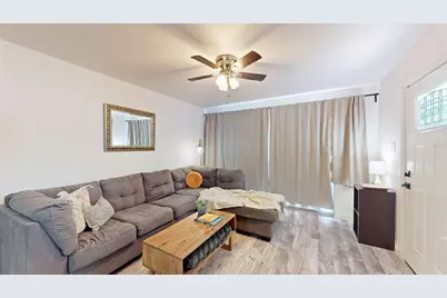 922 Tamara Lane, Grand Prairie, TX 75051 - Photo 6