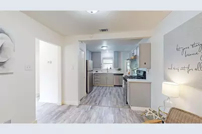 922 Tamara Lane, Grand Prairie, TX 75051 - Photo 8