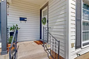 922 Tamara Ln, Grand Prairie, TX 75051 - Photo 2