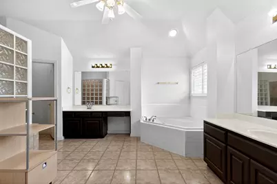 6921 Tartan Trail, Garland, TX 75044 - Photo 24