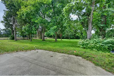 10618 Bruton Road, Dallas, TX 75217 - Photo 10