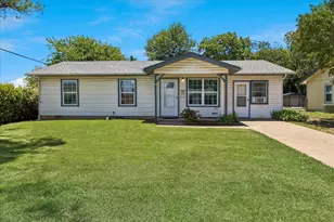 321 Lorna St, Burleson, TX 76028 - Photo 1
