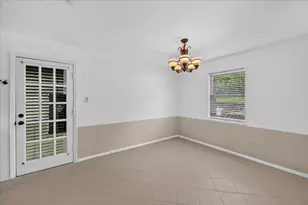 1300 Shannon Dr, Cleburne, TX 76031 - Photo 16
