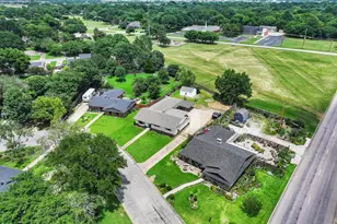 2505 Meadows Ln, Sherman, TX 75092 - Photo 6