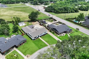 2505 Meadows Ln, Sherman, TX 75092 - Photo 6