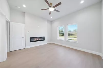 113 Church Street, Waxahachie, TX 75165 - Photo 12