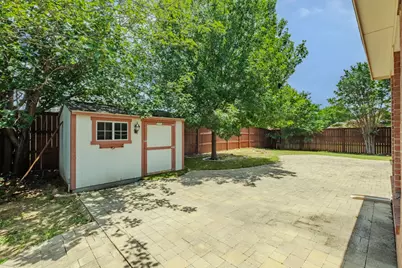 7000 Herman Jared Drive, North Richland Hills, TX 76182 - Photo 8