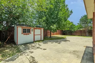 7000 Herman Jared Dr, North Richland Hills, TX 76182 - Photo 8