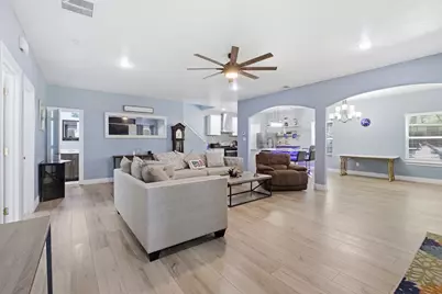 222 Wedgewood Drive, Mabank, TX 75156 - Photo 8