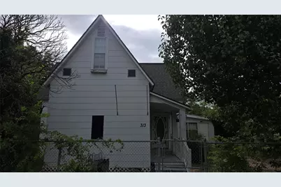 313 N Pearl Street, Trenton, TX 75490 - Photo 2