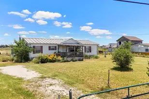 3321 Cobbler Ln, Joshua, TX 76058 - Photo 6