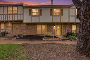 306 Westview Terrace, Arlington, TX 76013 - Photo 4