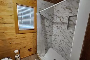 3307 Robinson Creek Dr, Granbury, TX 76048 - Photo 22