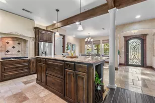 4921 Dogwood St, Flower Mound, TX 75028 - Photo 4