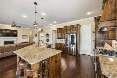 6008 The Resort Boulevard, Fort Worth, TX 76179 - Photo 16