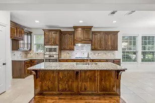 6119 Mulholland Dr, Irving, TX 75039 - Photo 8