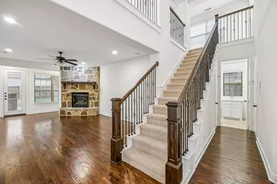 6119 Mulholland Drive, Irving, TX 75039 - Photo 8