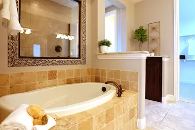 6119 Mulholland Drive, Irving, TX 75039 - Photo 14