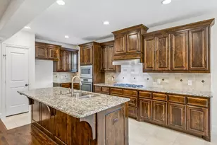 6119 Mulholland Dr, Irving, TX 75039 - Photo 10