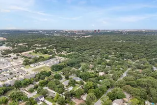 2203 Foxcroft Cir, Denton, TX 76209 - Photo 32