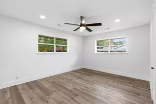 2203 Foxcroft Cir, Denton, TX 76209 - Photo 14
