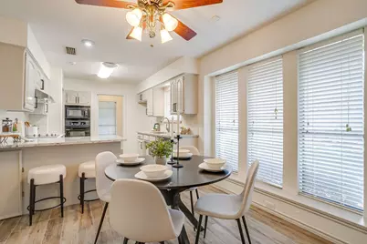 2907 Creekwood Drive, Grapevine, TX 76051 - Photo 16