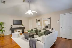 2907 Creekwood Dr, Grapevine, TX 76051 - Photo 18