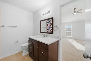 73 Winchester Dr, Euless, TX 76039 - Photo 8