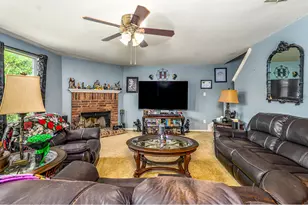 789 Keel Line Dr, Crowley, TX 76036 - Photo 6