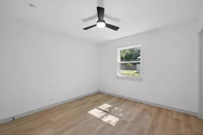 512 Mirike Drive, White Settlement, TX 76108 - Photo 16