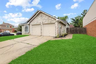 1147 Seneca Pl, Lewisville, TX 75067 - Photo 2