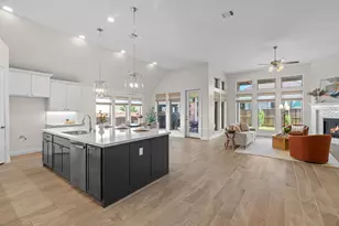908 Quail Hollow Ave, Denton, TX 76210 - Photo 10