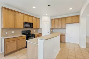 2856 Evening Mist Dr, Little Elm, TX 75068 - Photo 2