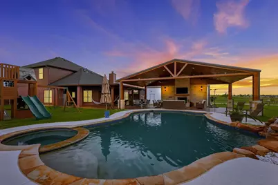 430 Ridgecrest Place, Sanger, TX 76266 - Photo 2