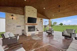 430 Ridgecrest Pl, Sanger, TX 76266 - Photo 32