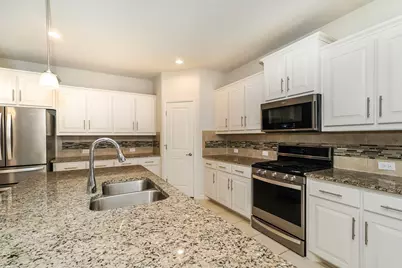 1016 Napier Way, Fort Worth, TX 76247 - Photo 4
