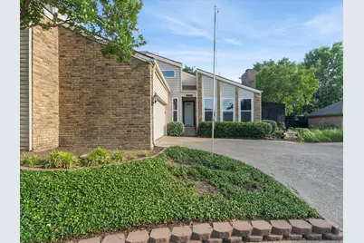 2812 Prescott Drive, Carrollton, TX 75006 - Photo 2