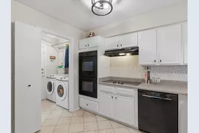 2812 Prescott Drive, Carrollton, TX 75006 - Photo 10