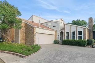 2812 Prescott Dr, Carrollton, TX 75006 - Photo 2